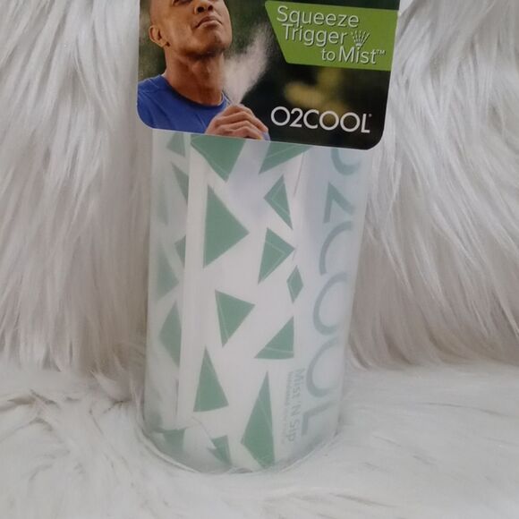 O2COOL Mist 'N sip 20 oz bottle - Picture 4 of 4